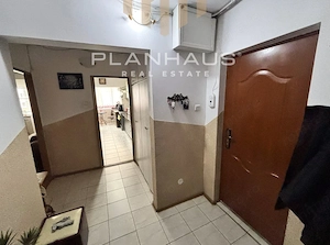 Apartament 3 camere de vânzare – Bld. Traian, Muzeul de Mineralogie - imagine 7