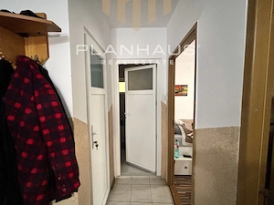 Apartament 3 camere de vânzare – Bld. Traian, Muzeul de Mineralogie - imagine 5