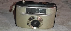 Aparat foto vintage pt. decor panoplie PENTI DOMIPLAN   MADE IN GDR. 