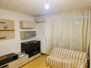 Apartament cu 1 cameră de închiriat   55 mp + terasă 20 mp + loc de parcare - imagine 2