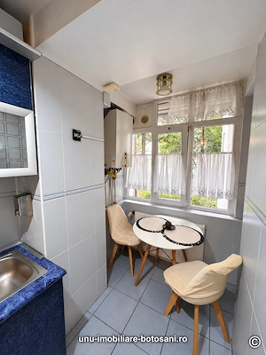 Apartament 3 camere - parter - zonă centrală -bulevard parcare concesionată  - imagine 10