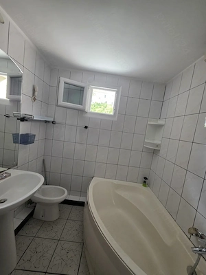 Apartament 3 camere de inchiriat cu loc de parcare inclus - imagine 4