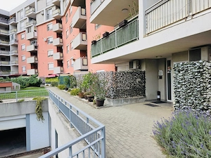 Apartament cu 1 cameră de închiriat   55 mp + terasă 20 mp + loc de parcare - imagine 9