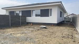 Duplex pe parter de vanzare in Bucovat - imagine 16