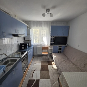 Închiriez apartament - imagine 4