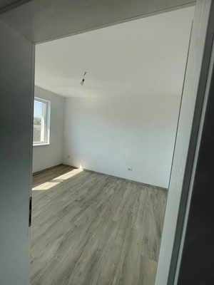 Duplex pe parter de vanzare in Bucovat - imagine 3