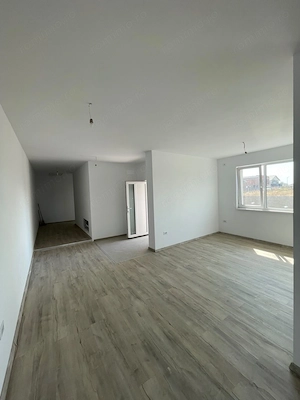 Duplex pe parter de vanzare in Bucovat - imagine 2