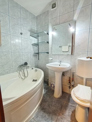 Apartament cu 3 camere Semicentral UVT , Umft, UPT - imagine 8