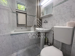 Apartament cu 2 camere, etajul 1, balcon, loc de parcare, zona central - imagine 5
