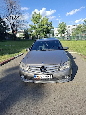 Mercedes-Benz w 204 - imagine 5