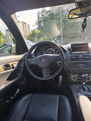 Mercedes-Benz w 204 - imagine 4