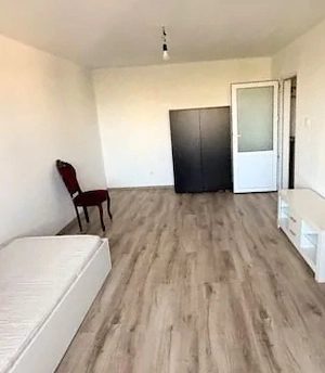 2 camere în Craiter  renovat cu posibilitate de preluare contract inchiriere - imagine 1