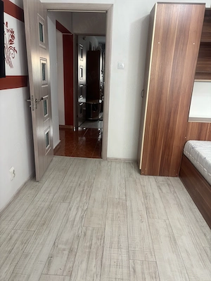 Vand Apartament ( Persoana fizica ) - imagine 3