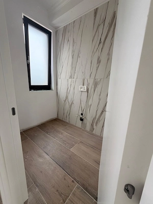 Duplex cu 3 camere POD pe toata supprafata la doar cateva minute de magazinul PENNY GIROC - imagine 3
