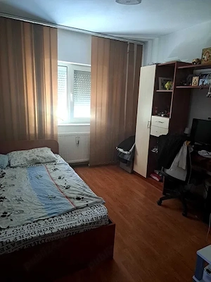Apartament cu 3 camere în Zona Lipovei etajul 2 - imagine 4