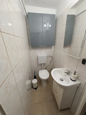 Apartament cu 3 camere în Zona Freidorf amenajat etaj 3 cu 2 bai centrala proprie - imagine 10
