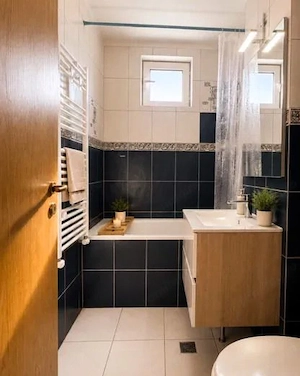 Deschizi geamul și vezi Brașovul 2 camere renovat zona Tractorul - imagine 6