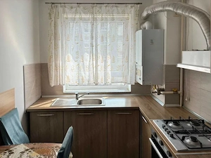 2 camere luminos cu parcare și boxă deal pentru locuire sau investiție - imagine 8