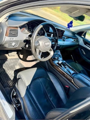 Audi A8 D4 - imagine 5