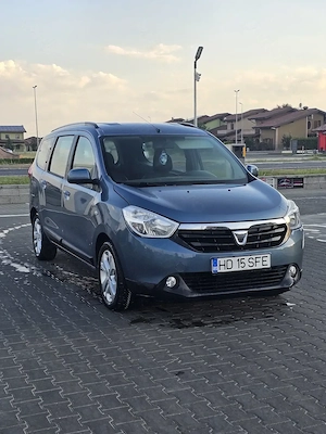 Dacia Lodgy 1.2 TCE 7 Locuri - imagine 1