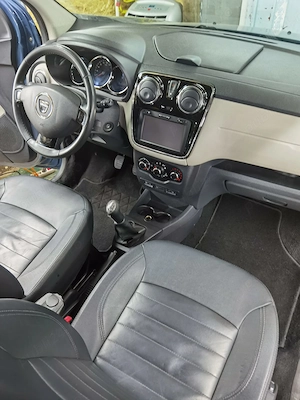 Dacia Lodgy 1.2 TCE 7 Locuri - imagine 6