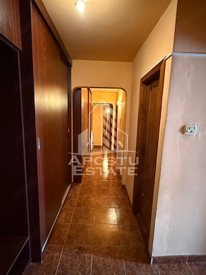Apartament 3 camere,centrală proprie în zona Soarelui. - imagine 7