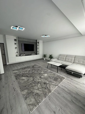 Apartament cu 2 camere POD pe toata SUPRAFATA BRAYTIM gIROC