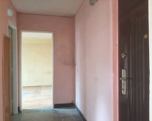Apartament 2 camere 89000 EUR etaj intermediar foarte aproape de piata Astra - imagine 12