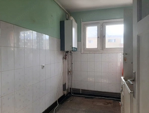 Apartament 2 camere 89000 EUR etaj intermediar foarte aproape de piata Astra - imagine 15