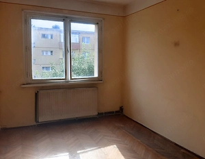 Apartament 2 camere 89000 EUR etaj intermediar foarte aproape de piata Astra - imagine 10