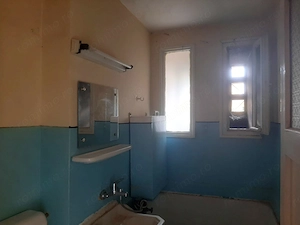 Apartament 2 camere 89000 EUR etaj intermediar foarte aproape de piata Astra - imagine 13