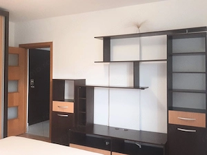 Apartament Renovat 2 Camere + Boxă 7 MP  Vedere Superbă spre Tâmpa - imagine 7