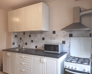 Vanzare 3 camere complet renovat zona pietonala Racadau - imagine 19