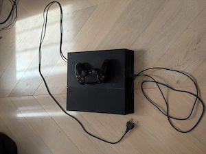 Consolă Sony PS4 1TB + 6 Jocuri incluse 