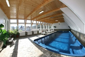 Vindem casa de vacanta pe Valea Prahovei