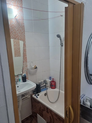 Particular închiriez garsoniera în Astra,strada Carpaților  - imagine 3