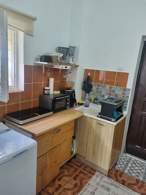 Particular închiriez garsoniera în Astra,strada Carpaților  - imagine 4
