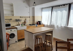 inchiriere Apartament  2 Camere Semidecomandat  Aparatorii Patriei