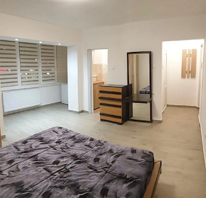 Proprietar ofer spre închiriere garsonieră pe Calea București, zona Spitalul Județean - imagine 3