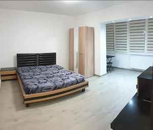 Proprietar ofer spre închiriere garsonieră pe Calea București, zona Spitalul Județean
