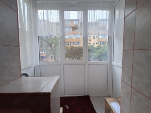 Girocului | 2 camere | etajul 1 | Aproape de Spitalul Judetean - imagine 14