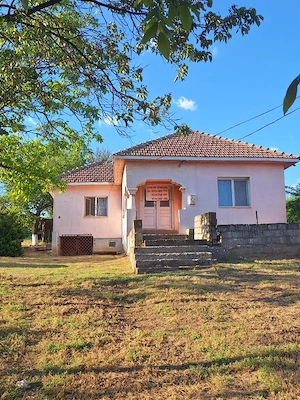 Casa de vanzare cu teren generos de 1.686 mp, Comuna Calarasi, Dolj