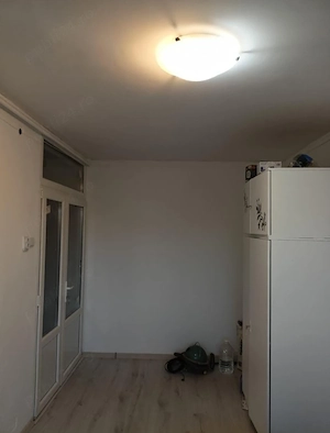 Garsoniera de vânzare Ploiești zona Kaufland Vest - imagine 3