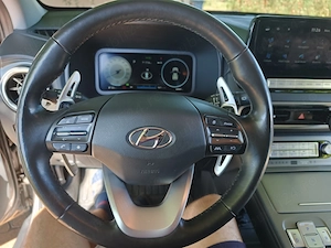 VAND Hyundai Kona Electric 2022   204 CP | 64 kWh | Echipare HIGHWAY + NAVI - imagine 8