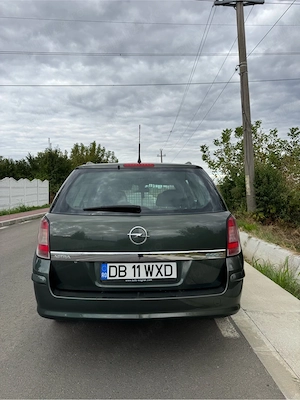 Vând Opel Astra H, an 2010, motor 1.7 CDTI EcoFlex, 110 CP, cu cutie manuală în 6 trepte.  - imagine 3