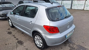 peugeot 307 1,6 i.  80000 km reali unic proprietar de nouă  - imagine 7