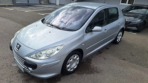 peugeot 307 1,6 i.  80000 km
