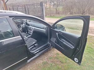 Vând Volkswagen Passat b6 tdi  - imagine 10