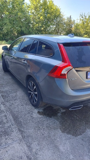 Volvo V60, automat, 2018 - imagine 9