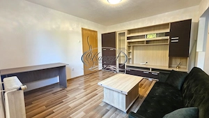 Apartament cu 2 camere si parcare pe strada Alverna